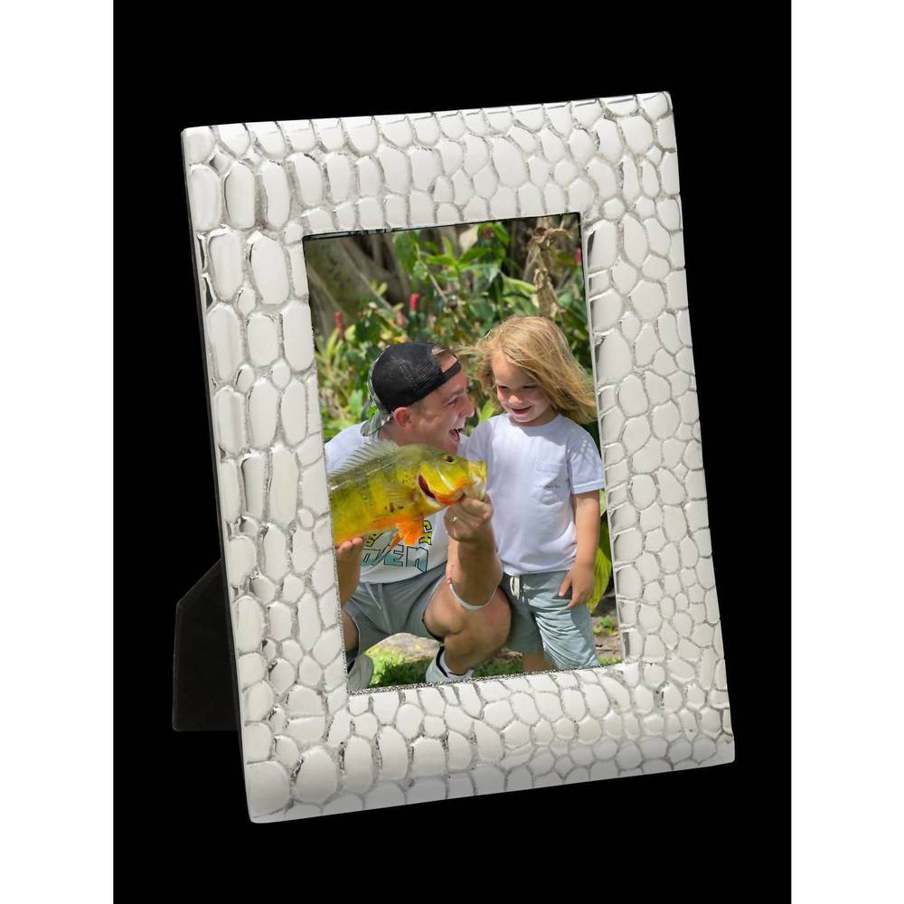 NEW INSPIRED GENERATIONS croco photo frame - 4x6 in silver